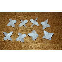 Infiniti QX-56 2008-on Body side moulding clips (8pcs)